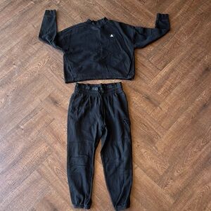 Reebok Sweater Track Suit Black Sz L